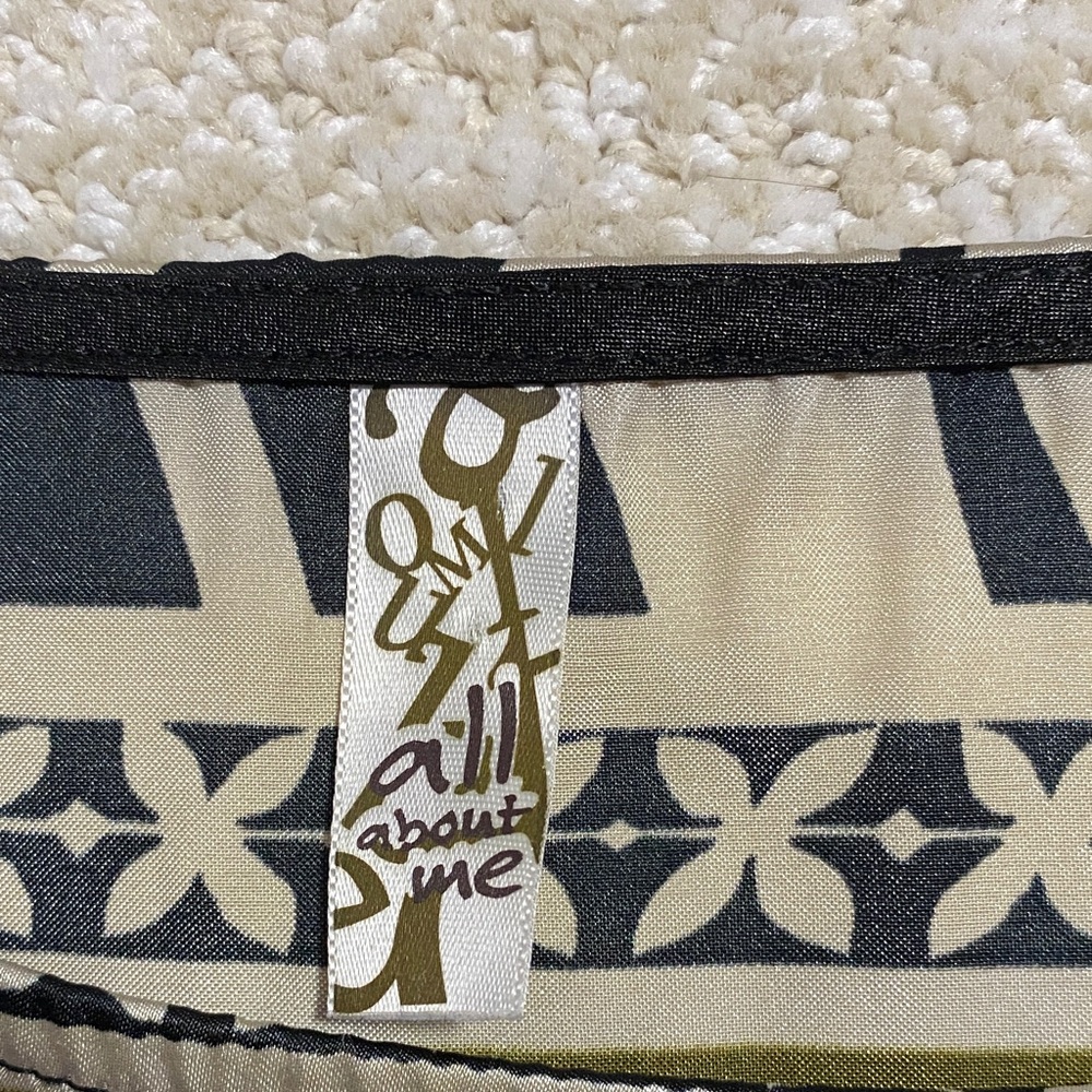Chic Animal Print Blouse with Zebra Accents - Picture 9 of 16